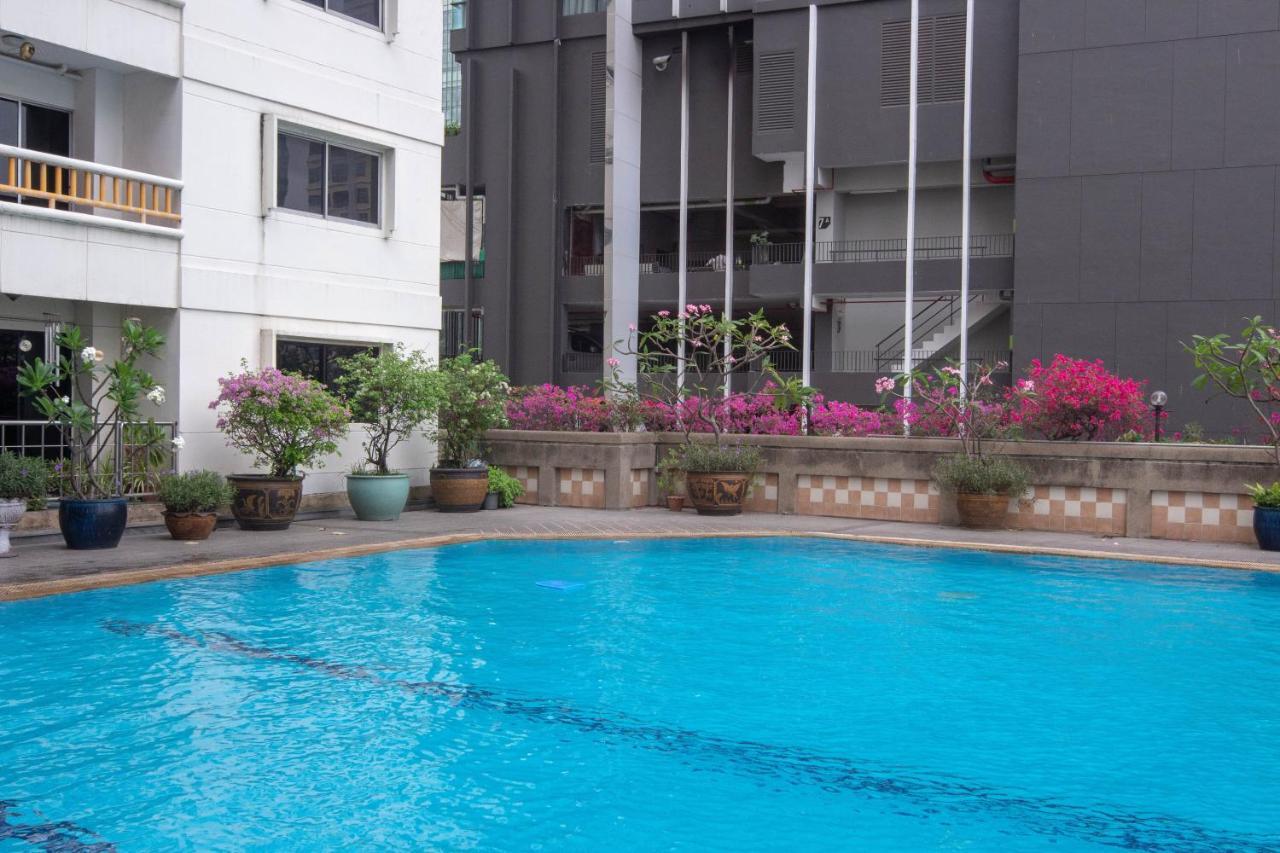 Clean Comfy Cozy Easy To Go Siam Paragon And Chatuchak Market Bangkok Kültér fotó