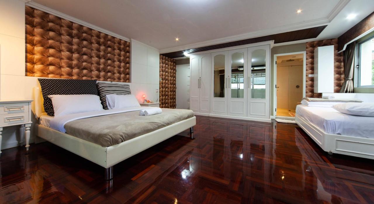 Clean Comfy Cozy Easy To Go Siam Paragon And Chatuchak Market Bangkok Kültér fotó